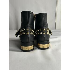 VINCE CAMUTO Windetta Booties Black Gold Studded Buckle Leather Size 7.5 37 M